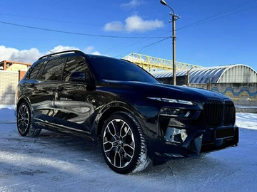 Авто BMW X7 2024 № 8560104