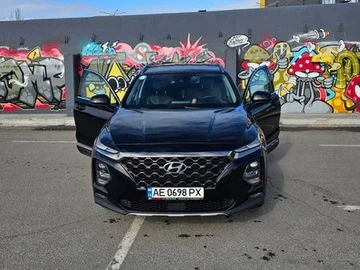 Авто Hyundai Santa Fe 2019 № 8560213