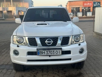 Авто Nissan Patrol 2009 № 8560269