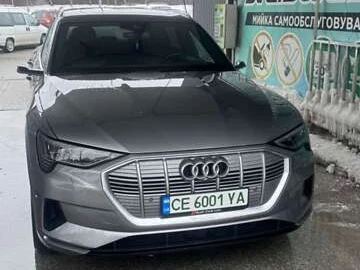 Авто Audi E-Tron 2019 № 8560504