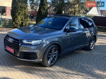 Авто Audi Q7 2017 № 8560512