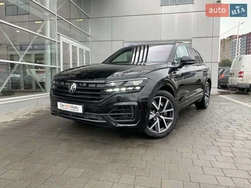 Авто Volkswagen Touareg 2022 № 8560819