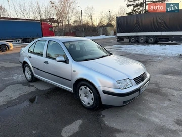 Авто Volkswagen Bora 2001 № 8560844