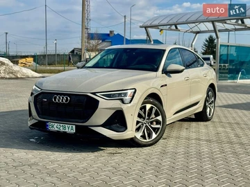 Авто Audi E-Tron 2020 № 8561246