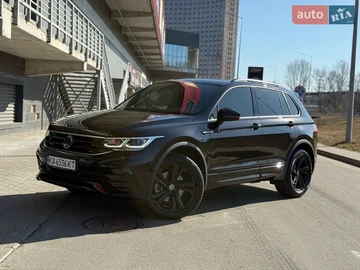 Авто Volkswagen Tiguan 2023 № 8561252