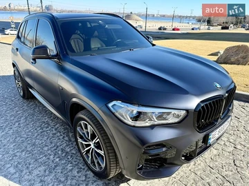 Авто BMW X5 2021 № 8561259