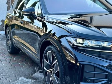 Авто Volkswagen Touareg 2024 № 8561260