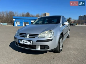 Авто Volkswagen Golf 2004 № 8561319