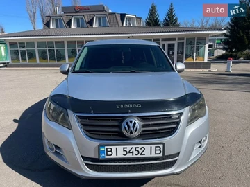 Авто Volkswagen Tiguan 2010 № 8561531