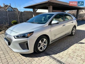 Авто Hyundai Ioniq 2018 № 8561587