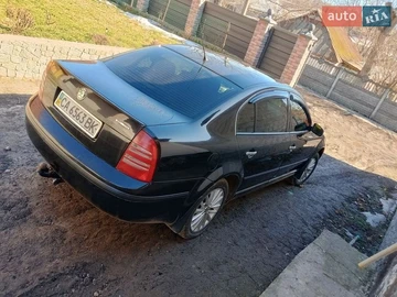 Авто Skoda Superb 2006 № 8561885