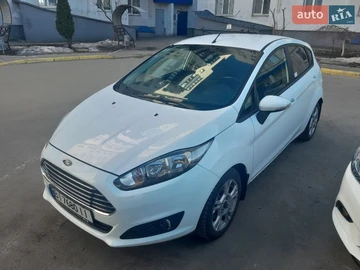Авто Ford Fiesta 2013 № 8562079