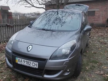 Авто Renault Scenic 2011 № 8562085