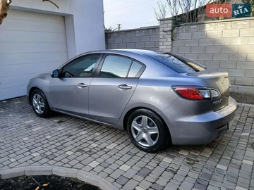 Авто Mazda 3 2011 № 8562096