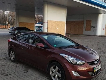 Авто Hyundai Elantra 2012 № 8562117