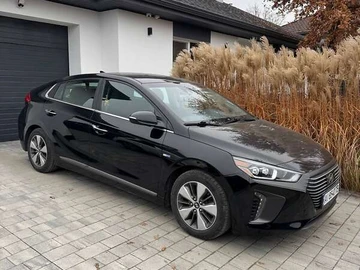 Авто Hyundai Ioniq 2018 № 8562148