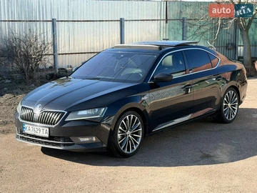 Авто Skoda Superb 2015 № 8562153