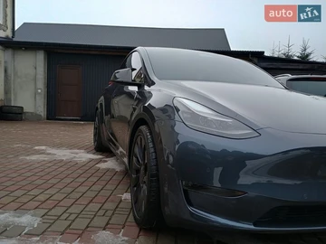 Авто Tesla Model Y 2022 № 8562355