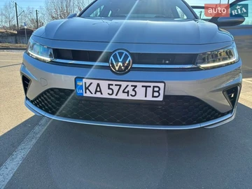 Авто Volkswagen Jetta 2024 № 8562366