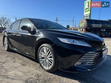 Авто Toyota Camry 2020 № 8562396