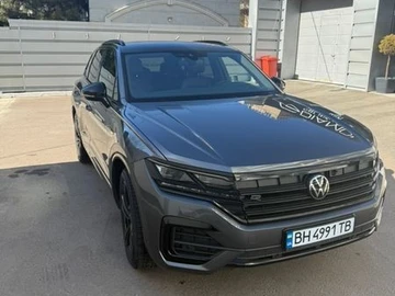 Авто Volkswagen Touareg 2023 № 8562439