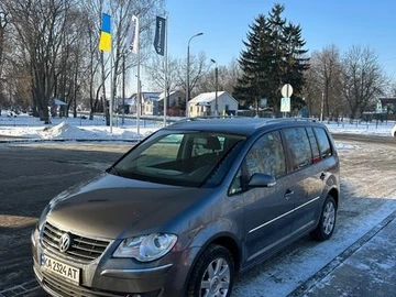Авто Volkswagen Touran 2006 № 8562669