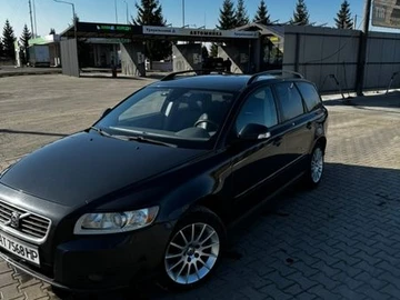 Авто Volvo V50 2010 № 8562692