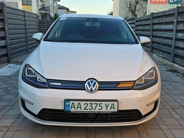 Авто Volkswagen E-Golf 2014 № 8562900