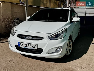 Авто Hyundai Accent 2013 № 8562911