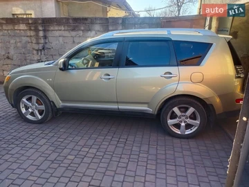 Авто Mitsubishi Outlander 2006 № 8562925