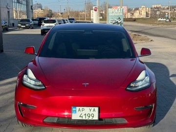 Авто Tesla Model 3 2019 № 8563240