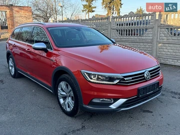 Авто Volkswagen Passat 2016 № 8563265
