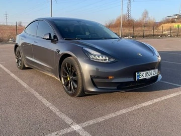 Авто Tesla Model 3 2019 № 8563285