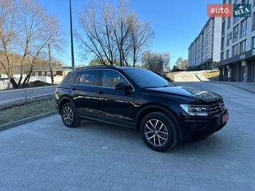 Авто Volkswagen Tiguan 2019 № 8563286