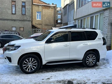 Авто Toyota Land Cruiser Prado 2021 № 8563501
