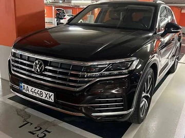 Авто Volkswagen Touareg 2021 № 8563504
