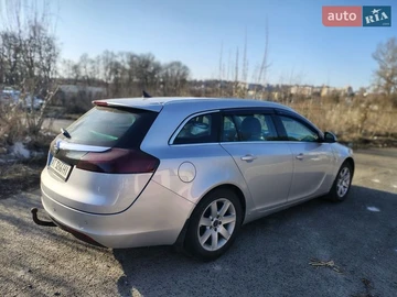 Авто Opel Insignia 2011 № 8563821