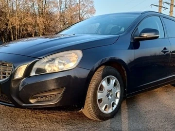 Авто Volvo V60 2012 № 8563887