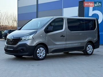 Авто Renault Trafic 2017 № 8564085