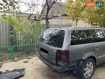 Авто Volkswagen Passat 2003 № 8564338
