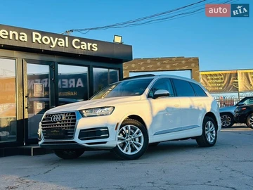 Авто Audi Q7 2018 № 8564773