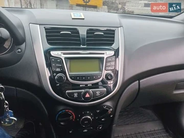 Авто Hyundai Accent 2011 № 8564901