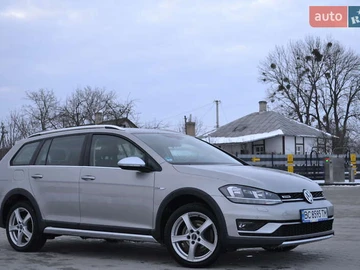 Авто Volkswagen Golf 2018 № 8565344