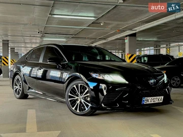 Авто Toyota Camry 2018 № 8565391