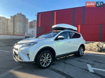 Авто Toyota Rav4 2017 № 8565403