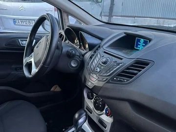 Авто Ford Fiesta 2013 № 8565630