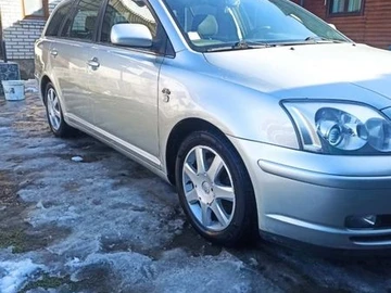 Авто Toyota Avensis 2004 № 8565739