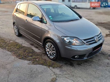 Авто Volkswagen Golf Plus 2006 № 8565756