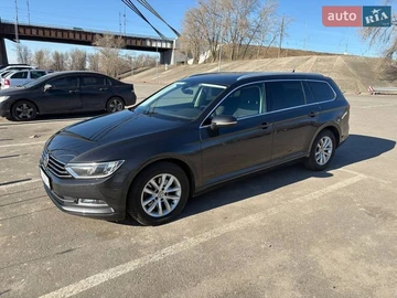 Авто Volkswagen Passat 2019 № 8566083