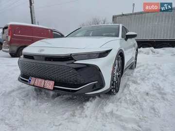 Авто Toyota Crown 2024 № 8566217